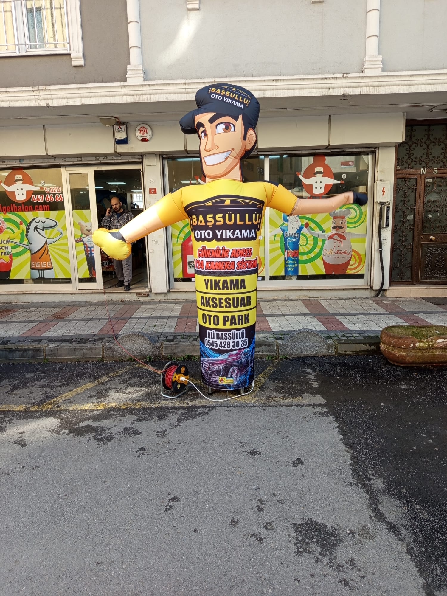 Oto Yıkama Örnek Gel Gel Balona Reklamı