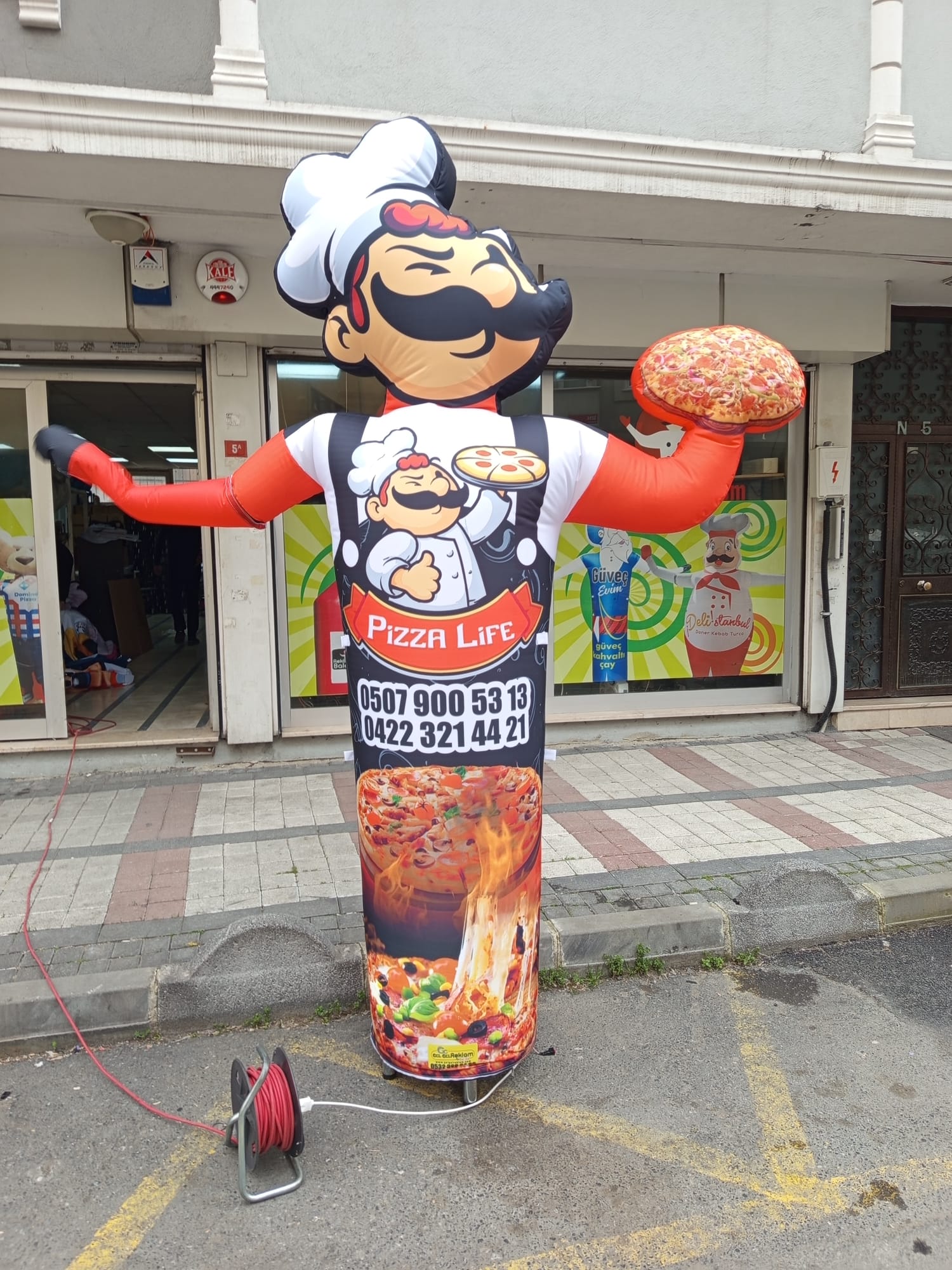 Pizzacı Örnek Gel Gel Reklam Balonu