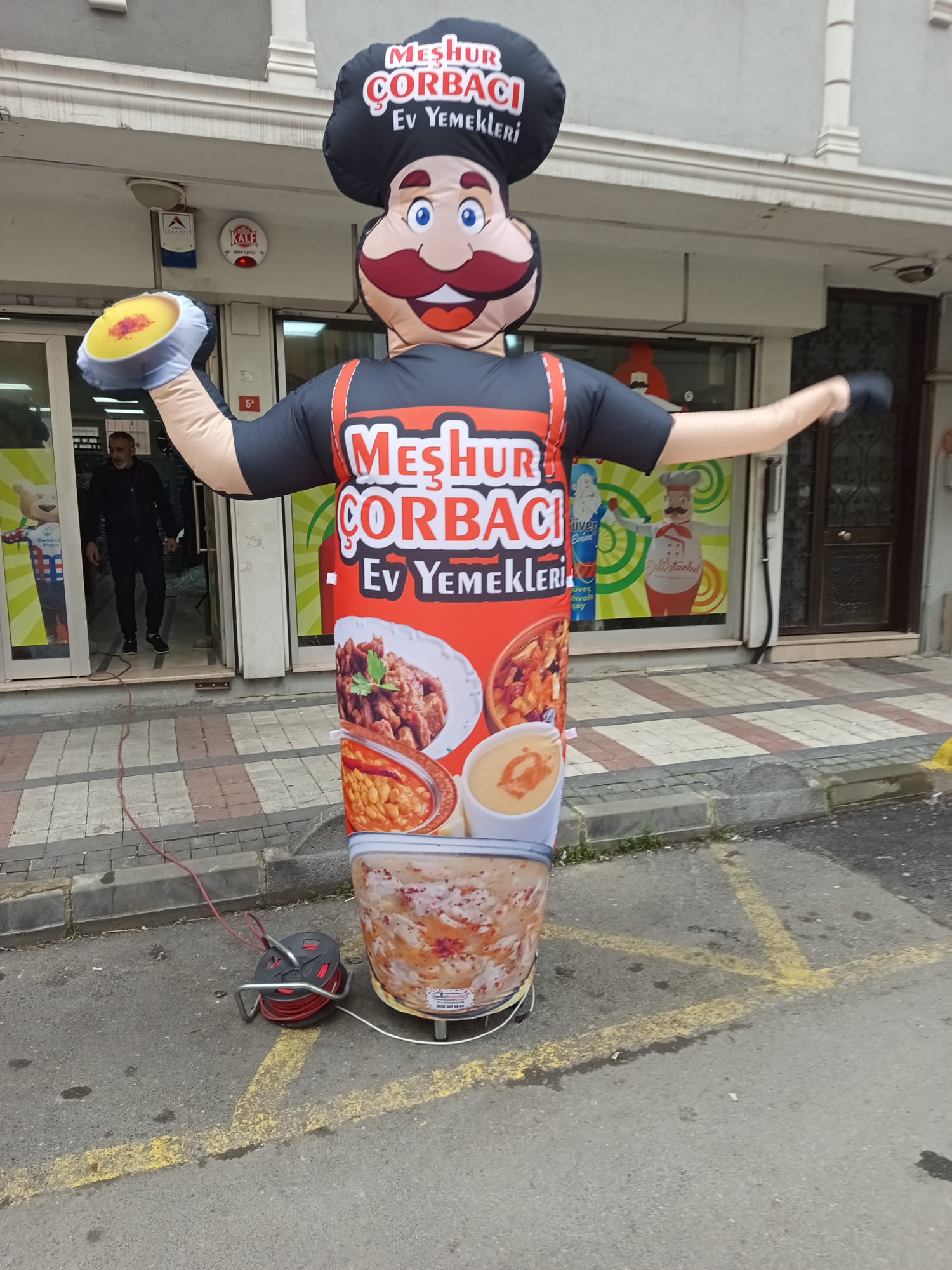 Çorbacı Örnek Gel Gel Reklam Balonu